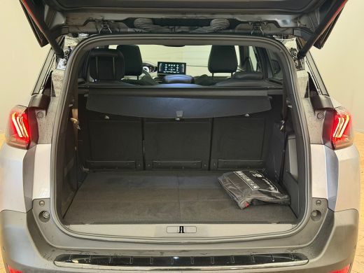 Peugeot 5008 1.2 Hybrid GT Panorama Dak | Elek. Stoelen met Massage | Elek. Achterklep | Alcantara | Adaptieve... ActivLease financial lease