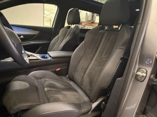 Peugeot 5008 1.2 Hybrid GT Panorama Dak | Elek. Stoelen met Massage | Elek. Achterklep | Alcantara | Adaptieve... ActivLease financial lease