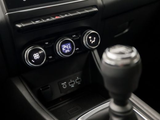 Renault Captur 1.0 TCe 90 techno Sport (APPLE CARPLAY, GROOT NAVI, CLIMATE, CAMERA, LEDER, SPORTSTOELEN, KEYLESS... ActivLease financial lease