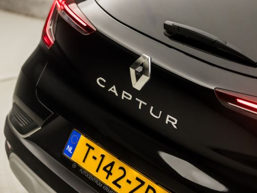 Renault Captur 1.0 TCe 90 techno Sport (APPLE CARPLAY, GROOT NAVI, CLIMATE, CAMERA, LEDER, SPORTSTOELEN, KEYLESS... ActivLease financial lease