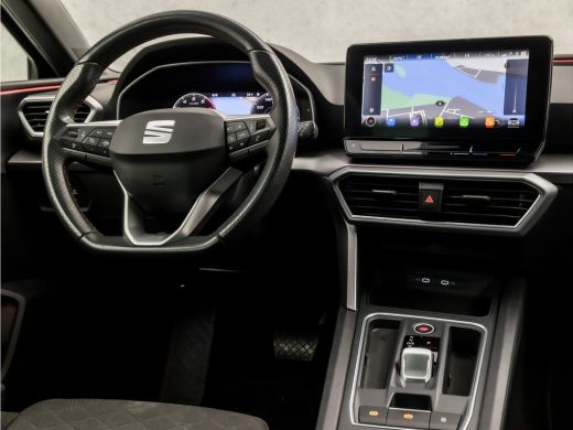 Seat Leon 1.0 TSI FR Intense Sport Automaat (APPLE CARPLAY, GROOT NAVI, CAMERA, TREKHAAK WEGKLAPBAAR, GETIN... ActivLease financial lease