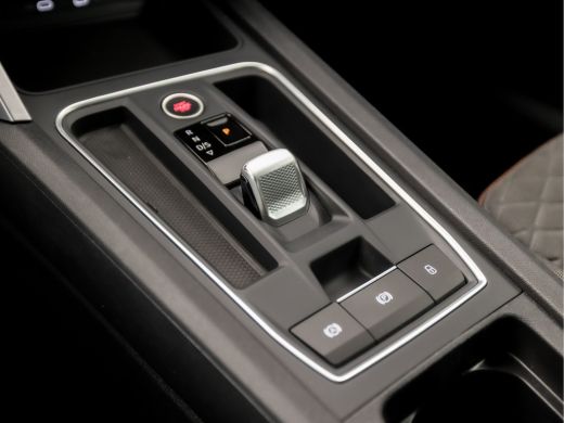 Seat Leon 1.0 TSI FR Intense Sport Automaat (APPLE CARPLAY, GROOT NAVI, CAMERA, TREKHAAK WEGKLAPBAAR, GETIN... ActivLease financial lease