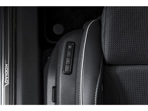 Skoda Kodiaq 1.5 TSI 204 PK PHEV Sportline Business | S/K-Panodak | DCC+ | Dig. Cockpit | Adapt Cruise | Memor... ActivLease financial lease