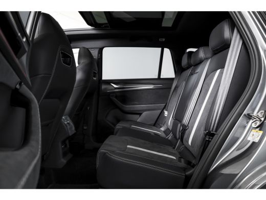 Skoda Kodiaq 1.5 TSI 204 PK PHEV Sportline Business | S/K-Panodak | DCC+ | Dig. Cockpit | Adapt Cruise | Memor... ActivLease financial lease