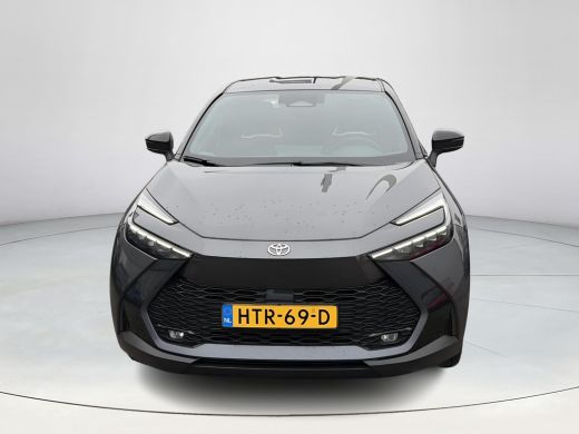 Toyota C-HR 2.0 Plug-in Hybrid 220 Executive ActivLease financial lease