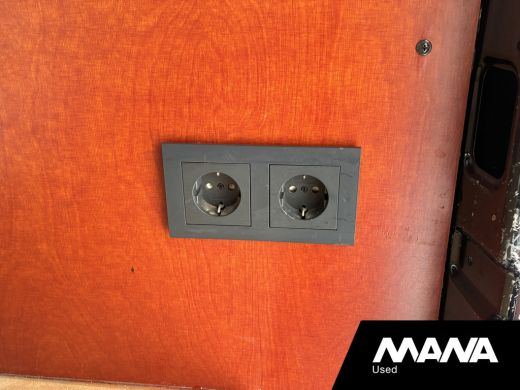 Volkswagen Crafter 35 2.0 TDI L3H3 Automaat Trekhaak 2x Treeplank Camera Cruise Standkachel Elektrische schuifdeur ActivLease financial lease