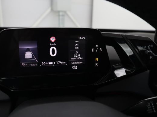 Volkswagen ID.3 First 58 kWh | Stoel & stuurverwarming | Adaptive cruise | Camera | Carplay | Navigatie | Full LE... ActivLease financial lease