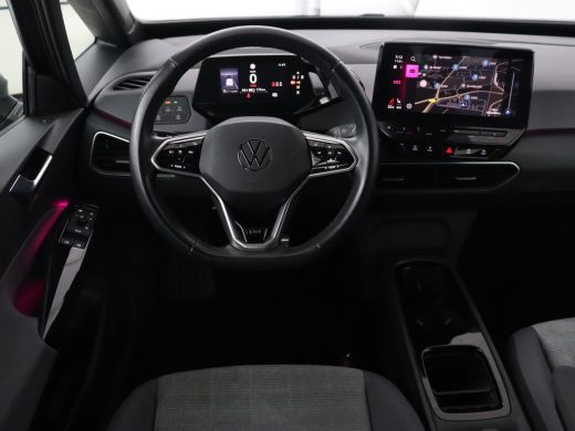 Volkswagen ID.3 First 58 kWh | Stoel & stuurverwarming | Adaptive cruise | Camera | Carplay | Navigatie | Full LE... ActivLease financial lease