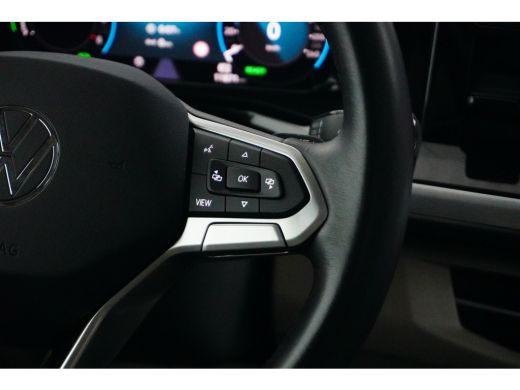 Volkswagen Multivan 1.4 eHybrid L2H1 Life | Airco (automatisch) | Cruise control | LED koplampen ActivLease financial lease