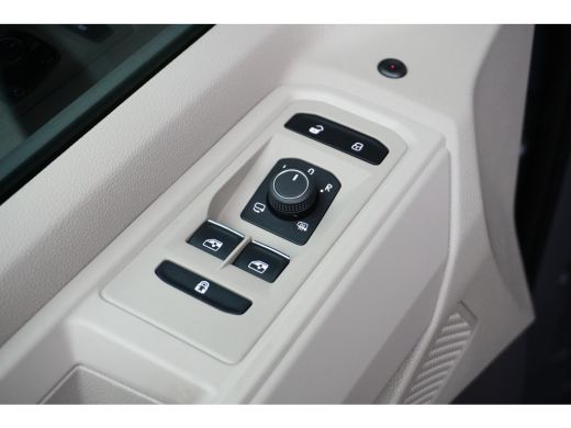 Volkswagen Multivan 1.4 eHybrid L2H1 Life | Airco (automatisch) | Cruise control | LED koplampen ActivLease financial lease