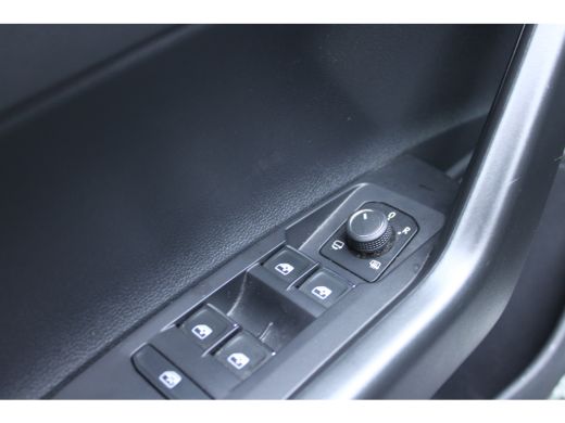 Volkswagen Polo 2.0 TSI GTI TSI 210PK DSG GTI-SPORT LED/CARPLAY/PDC FABRIEKS GARANTIE ActivLease financial lease