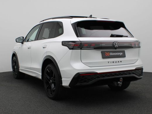 Volkswagen Tiguan 1.5 eHybrid R-Line Edition 272PK DSG Black Style, Trekhaak, Lederen bekleding, Ventilatiestoelen,... ActivLease financial lease