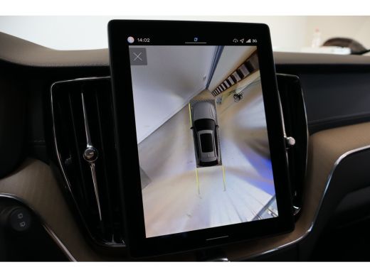 Volvo  XC60 T6 350PK AWD Ultra Executive Edition Bright | B&W | Massage/ventilatie | 21" | Luchtvering | Trek... ActivLease financial lease