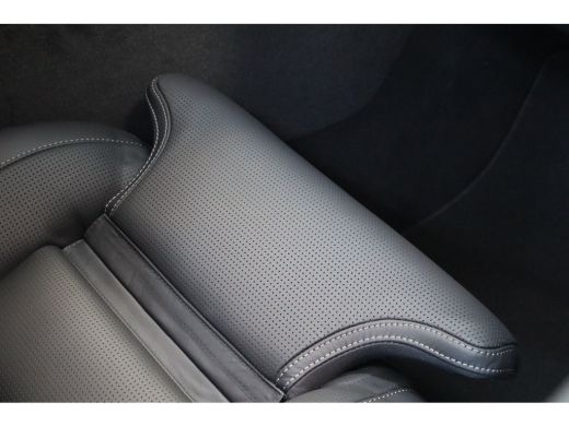 Volvo  XC60 T6 350PK AWD Ultra Executive Edition Bright | B&W | Massage/ventilatie | 21" | Luchtvering | Trek... ActivLease financial lease