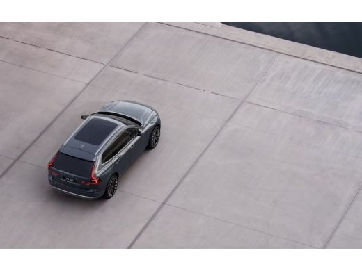 Volvo  XC60 T6 350PK AWD Ultra Executive Edition Bright | B&W | Massage/ventilatie | 21" | Luchtvering | Trek... ActivLease financial lease