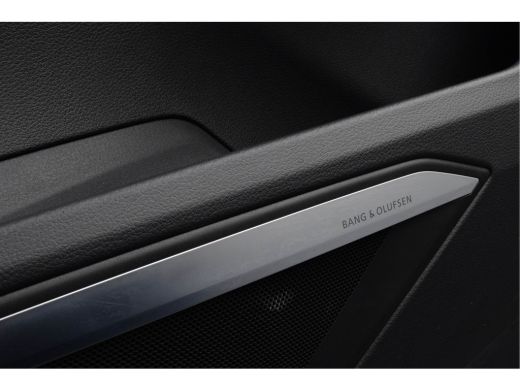 Audi e-tron S Quattro 371kW / Standkachel/ Luchtvering/ Adaptive Cruise Control/ Head-Up Display/ 371kW (504PK) ActivLease financial lease