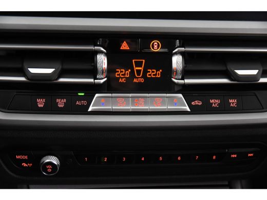 BMW 3 Serie 320 iA Sedan *1ste Eigenaar*Park assist*Carplay* ActivLease financial lease