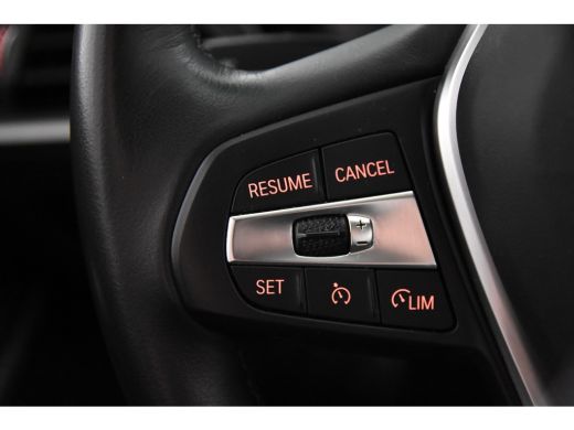 BMW 3 Serie 320 iA Sedan *1ste Eigenaar*Park assist*Carplay* ActivLease financial lease