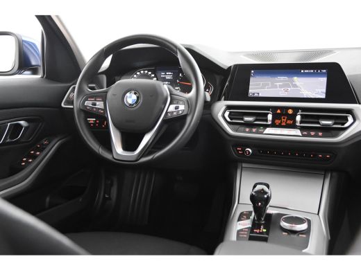 BMW 3 Serie 320 iA Sedan *1ste Eigenaar*Park assist*Carplay* ActivLease financial lease