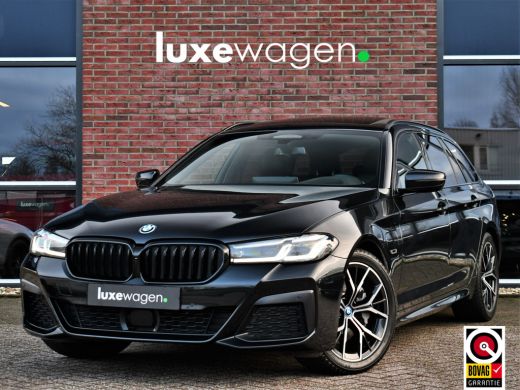 BMW 5 Serie Touring 530e xDrive M-Sport Pano ACC H/K HUD 19inch