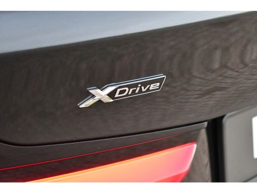 BMW 5 Serie Touring 530e xDrive M-Sport Pano ACC H/K HUD 19inch ActivLease financial lease