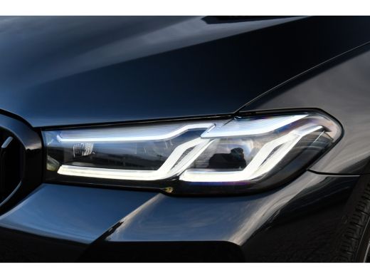 BMW 5 Serie Touring 530e xDrive M-Sport Pano ACC H/K HUD 19inch ActivLease financial lease