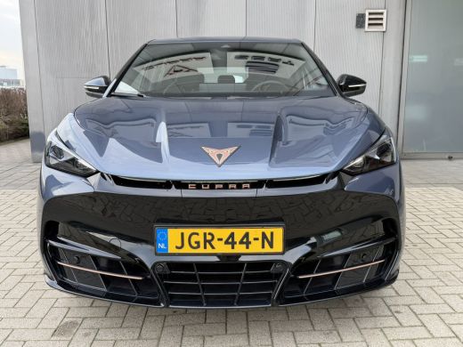 CUPRA Tavascan Essential 82 kWh ActivLease financial lease