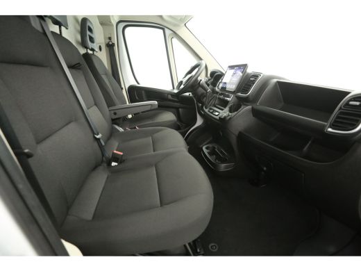 Fiat Ducato 35H 2.2 MultiJet L3H2 | Euro6 | 140PK | Automaat | Airco | Camera | Cruise | 3-Zits | Navigatie ActivLease financial lease