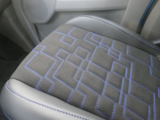 Ford Transit Custom 320 2.5 PHEV L2H1 MS-RT DC | Dubbele Cabine | Plug-In Hybrid | Uniek! | Dynamische LED | Navigati... ActivLease financial lease