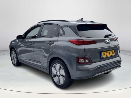 Hyundai Kona EV Premium 64 kWh | 3-fase | Stoel & stuurverwarming | Adaptieve Cruise Control | HUD | Rijklaarp... ActivLease financial lease