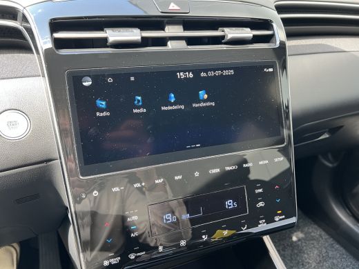 Hyundai Tucson 1.6 T-GDI 265pk PHEV Comfort Smart 4WD (299,- p/m Demo Deal!) | Climate | Camera | Carplay | Keyl... ActivLease financial lease