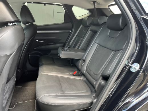 Hyundai Tucson 1.6 T-GDI 265pk PHEV Premium 4WD (299,- p/m Demo Deal!) | Leder | Carplay | Climate | Keyless | N... ActivLease financial lease