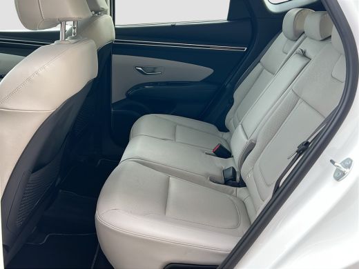 Hyundai Tucson 1.6 T-GDI 265pk PHEV Premium 4WD (299,- p/m Demo Deal!) | Leder | Carplay | Climate | Trekhaak | ... ActivLease financial lease