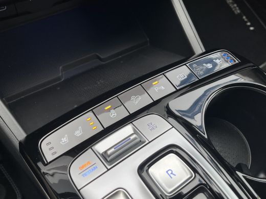 Hyundai Tucson 1.6 T-GDI 265pk PHEV Premium 4WD | Leder | Carplay | Climate | Trekhaak | Navigatie | Elek. Klep ... ActivLease financial lease