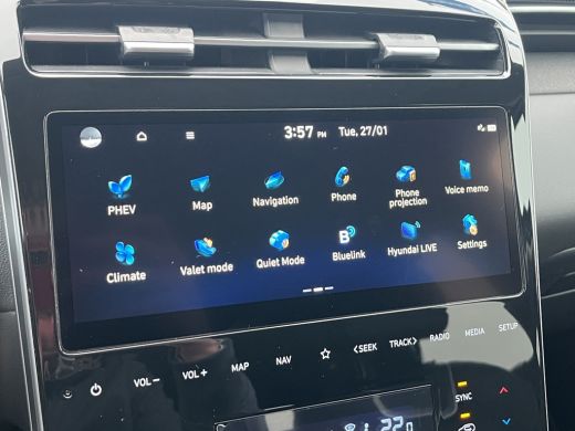 Hyundai Tucson 1.6 T-GDI 265pk PHEV Premium 4WD | Leder | Carplay | Climate | Trekhaak | Navigatie | Elek. Klep ... ActivLease financial lease