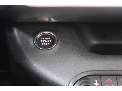 Jeep Avenger Summit | 8 jaar garantie | Warmtepomp | Panoramadak | Winter pack | Keyless | Navigatie | Camera | ActivLease financial lease