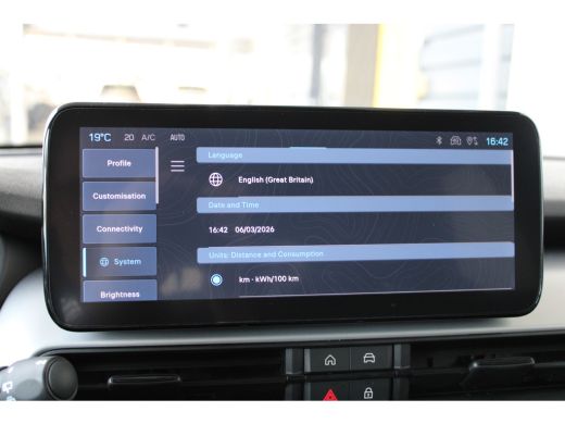 Jeep Avenger Summit | 8 jaar garantie | Warmtepomp | Panoramadak | Winter pack | Keyless | Navigatie | Camera | ActivLease financial lease