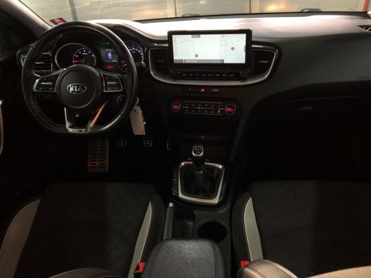 Kia Ceed Sportswagon 1.0 T-GDi GT-Line Edition NL-AUTO | TREKHAAK | CAMERA | NAVII+CARPLAY ActivLease financial lease