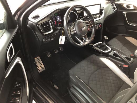 Kia Ceed Sportswagon 1.0 T-GDi GT-Line Edition NL-AUTO | TREKHAAK | CAMERA | NAVII+CARPLAY ActivLease financial lease