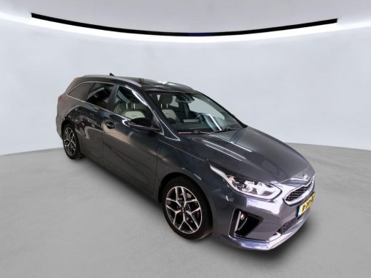 Kia Ceed Sportswagon 1.0 T-GDi GT-Line Edition NL-AUTO | TREKHAAK | CAMERA | NAVII+CARPLAY ActivLease financial lease