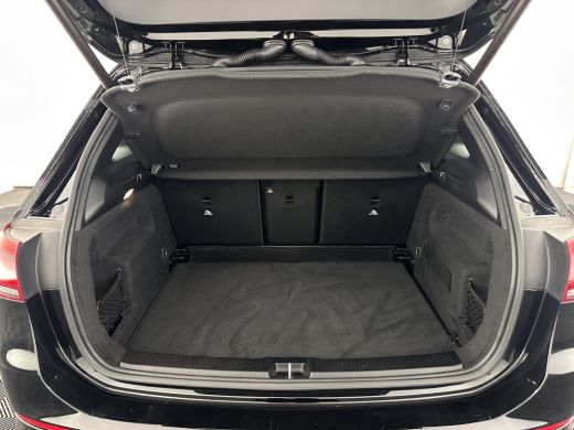 Mercedes-Benz B-Klasse 180 AMG-Line Business Solution (INCL-BTW) *LEATHER-MICROFIBRE | WIDESCREEN-COCKPIT | FULL-LED | B... ActivLease financial lease