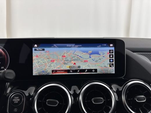 Mercedes-Benz B-Klasse 180 AMG-Line Business Solution (INCL-BTW) *LEATHER-MICROFIBRE | WIDESCREEN-COCKPIT | FULL-LED | B... ActivLease financial lease