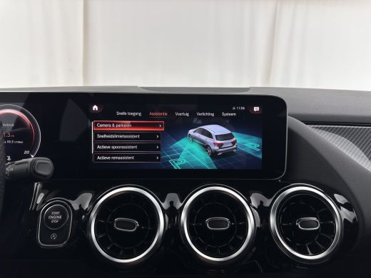 Mercedes-Benz B-Klasse 180 AMG-Line Business Solution (INCL-BTW) *LEATHER-MICROFIBRE | WIDESCREEN-COCKPIT | FULL-LED | B... ActivLease financial lease