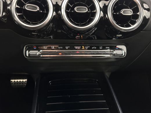 Mercedes-Benz B-Klasse 180 AMG-Line Business Solution (INCL-BTW) *LEATHER-MICROFIBRE | WIDESCREEN-COCKPIT | FULL-LED | B... ActivLease financial lease