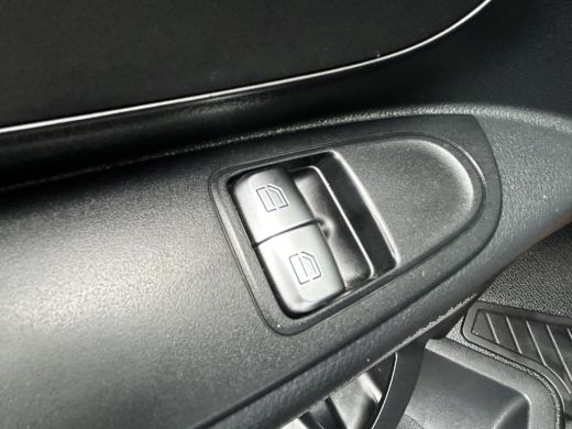 Mercedes-Benz Vito 110 CDI L2 Lang RWD // ACTIE PRIJS // Airco // Achterklep // 12 mnd Garantie // 2.000kg // Bank /... ActivLease financial lease