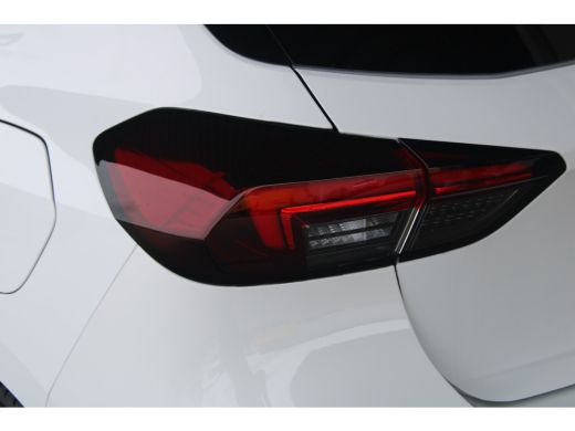 Opel Corsa GS | 8 Jaar garantie | Camera | Navigatie | Dode-hoek detectie | Keyless | Climate control | Draa... ActivLease financial lease