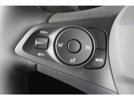 Opel Corsa GS | 8 Jaar garantie | Camera | Navigatie | Dode-hoek detectie | Keyless | Climate control | Draa... ActivLease financial lease