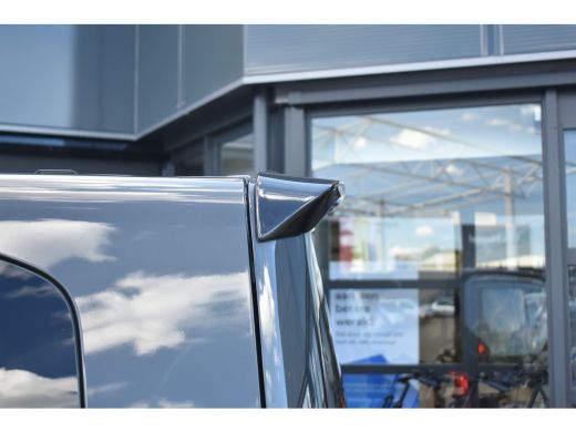 Opel Vivaro 2.0 Diesel 145 L3 DC 5pers. DEMO-DEAL! | Trekhaak | Glasslook Panelen | Betimmering | Allseason |... ActivLease financial lease