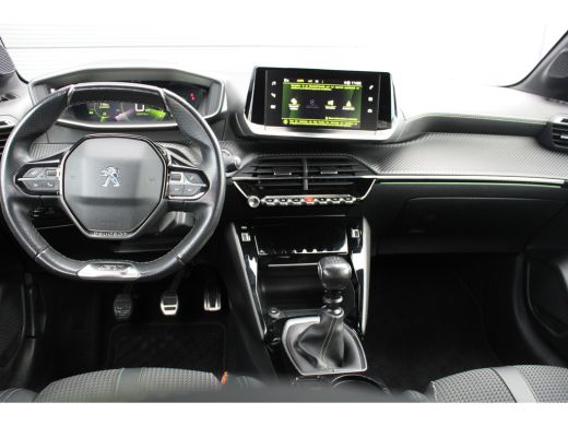 Peugeot 208 1.2 PureTech GT-Line | Navi by app | Camera | Full LED | All season | Apple carplay | ActivLease financial lease