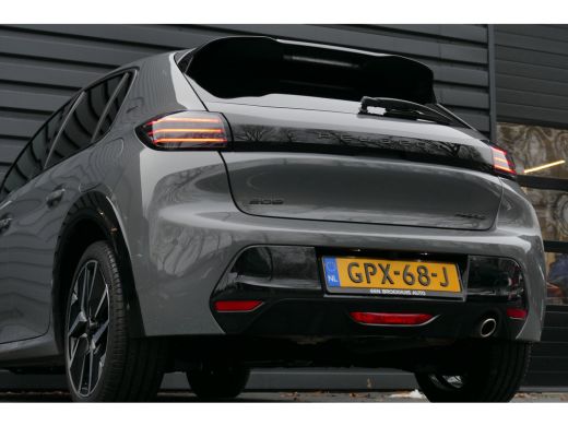 Peugeot 208 HYBRID 100PK 5-DRS GT AUTOMAAT / NAVI / CLIMA / PDC / 17"LMV / CAMERA / PANO.DAK / KEYLESS / FULL... ActivLease financial lease
